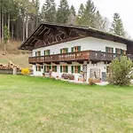 Haus Niklos - Waldeck Apartment Grainau