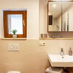 Haus Niklos - Waldeck Apartment Grainau